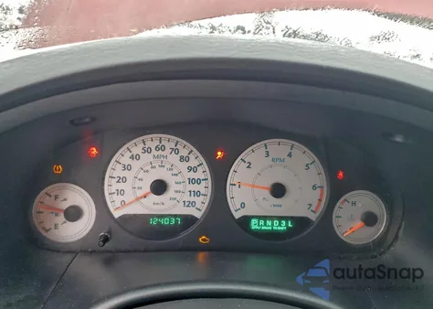 2005 Chrysler Town & Country Touring from USA, damaged, VIN 2C4GP54L75R137316